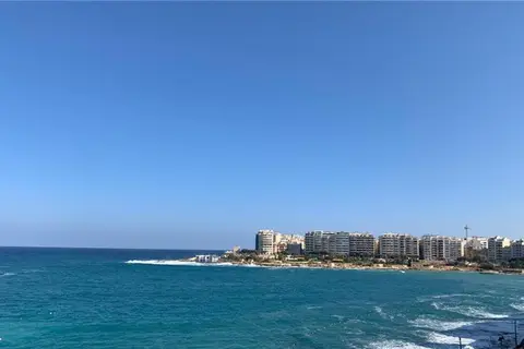 2 Bedroom Apartment For Sale in St Julian's