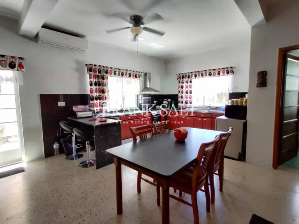 Rabat, Semi-detached Villa