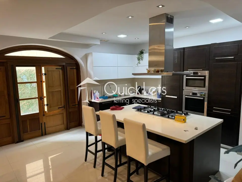 3 bedroom Apartment to rent in Rabat