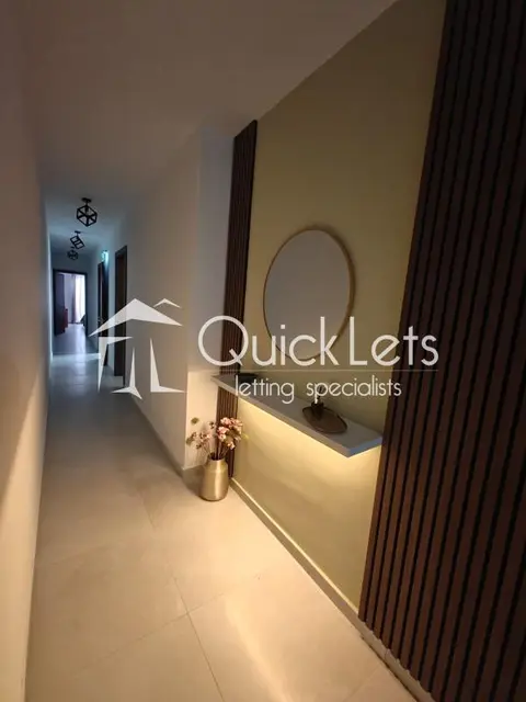 2 bedroom Penthouse to rent in Safi