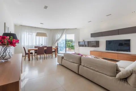 3 Bedroom Maisonette To Rent in Swieqi