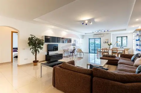 3 bedroom Apartment to rent in Swieqi