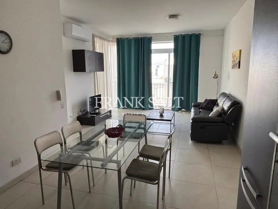 St Julians, Apartment
