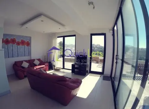 2 bedroom Penthouse to rent in Mellieha