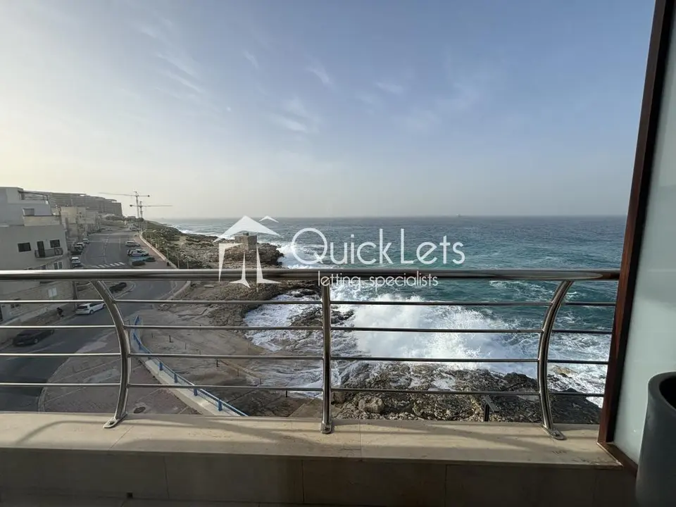 Studio Apartment to rent in Xghajra