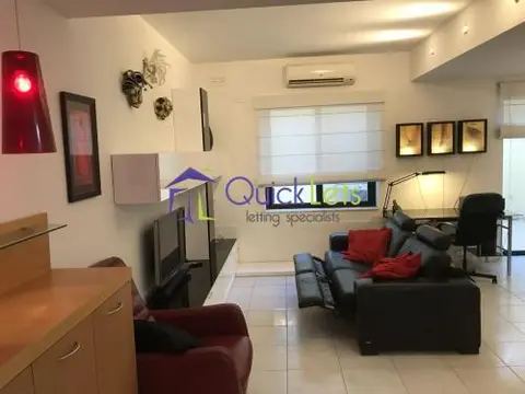 2 bedroom Maisonette to rent in Pembroke