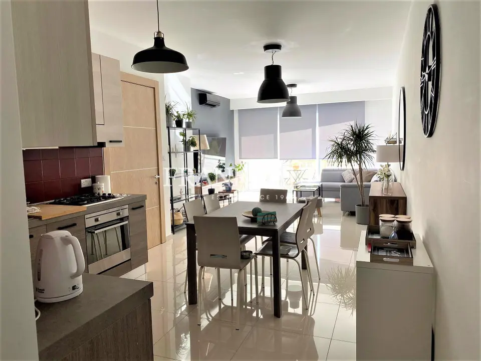 Gzira, Apartment