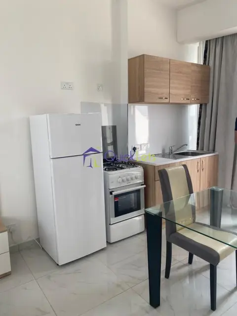 Studio Apartment to rent in St. Julians