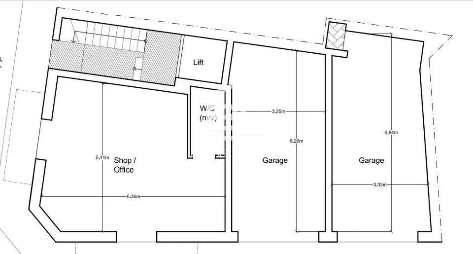 Garage for sale in Pieta
