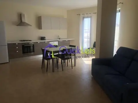2 bedroom Apartment to rent in Bugibba