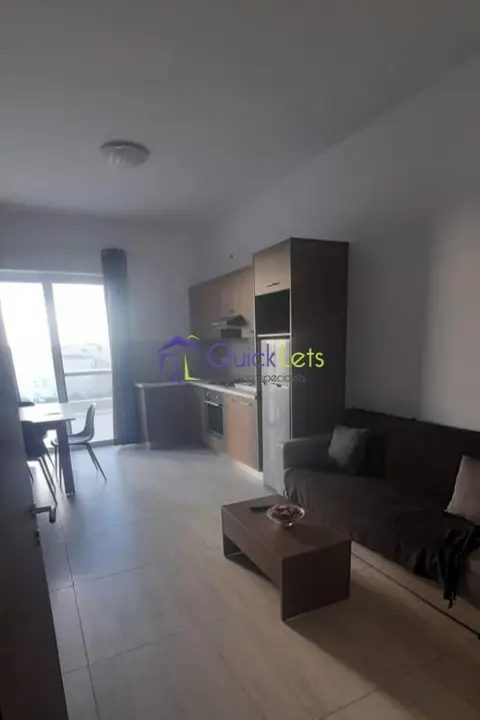 2 bedroom Penthouse to rent in Gudja