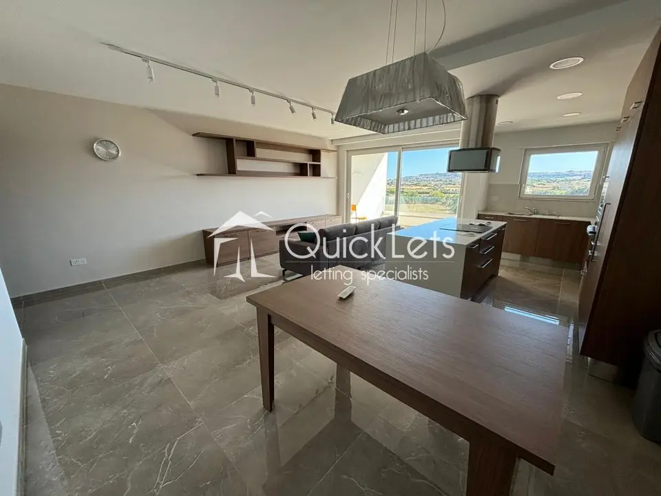 3 bedroom Apartment to rent in Zebbug