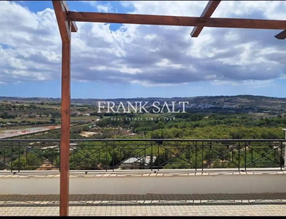 1 bedroom Penthouse for sale in St Pauls Bay