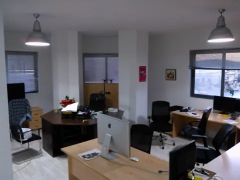 Office to rent in Mosta