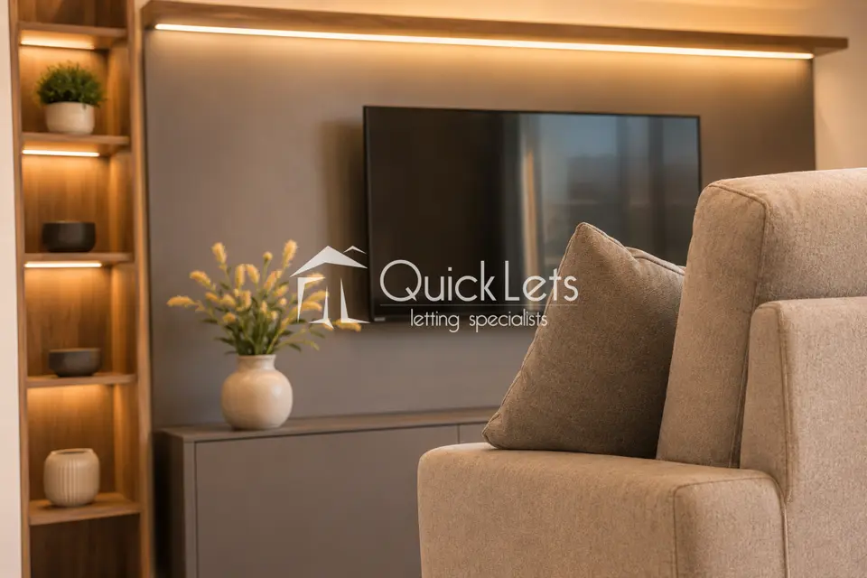 2 bedroom Apartment to rent in Pembroke