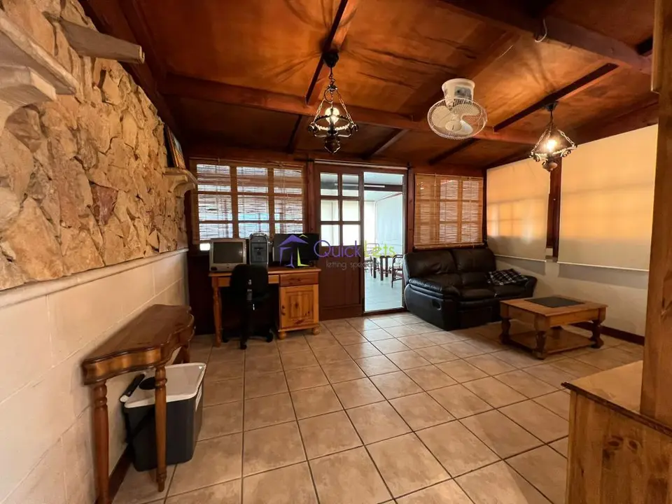 1 bedroom Penthouse to rent in Swieqi