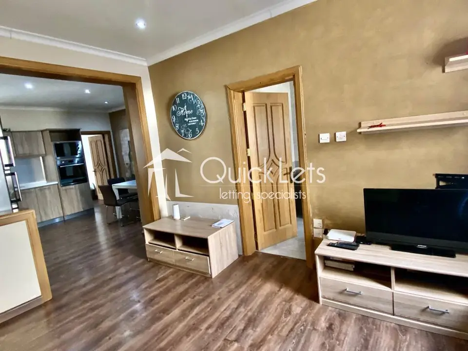 3 bedroom Apartment to rent in Sliema