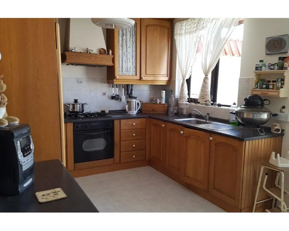2 bedroom Penthouse to rent in St Paul's Bay