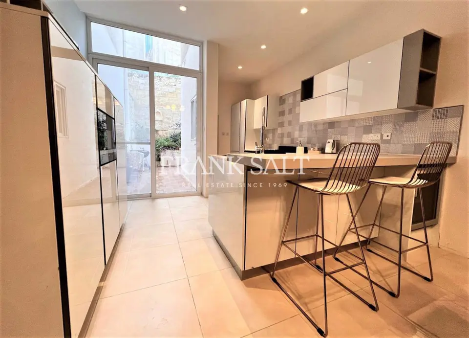 Sliema, Townhouse
