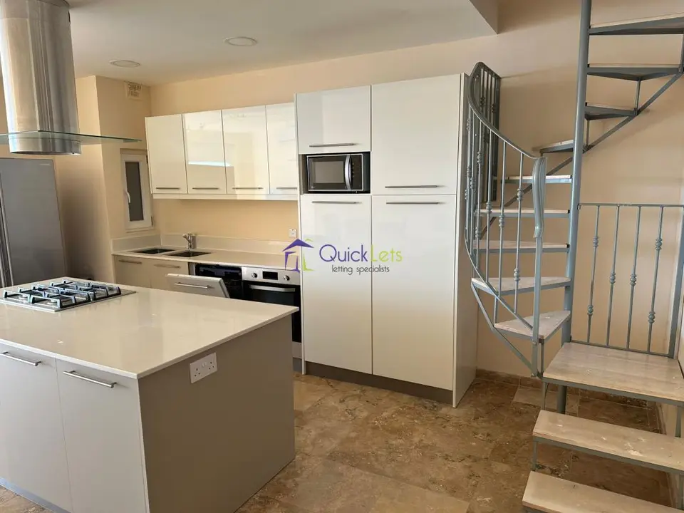 3 bedroom Penthouse to rent in Gozo - Nadur