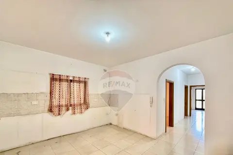 3 Bedroom Maisonette For Sale in Zabbar