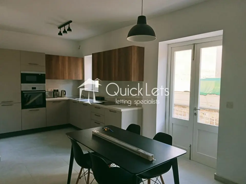 2 bedroom Apartment to rent in Gzira
