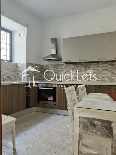2 bedroom Townhouse to rent in Zebbug