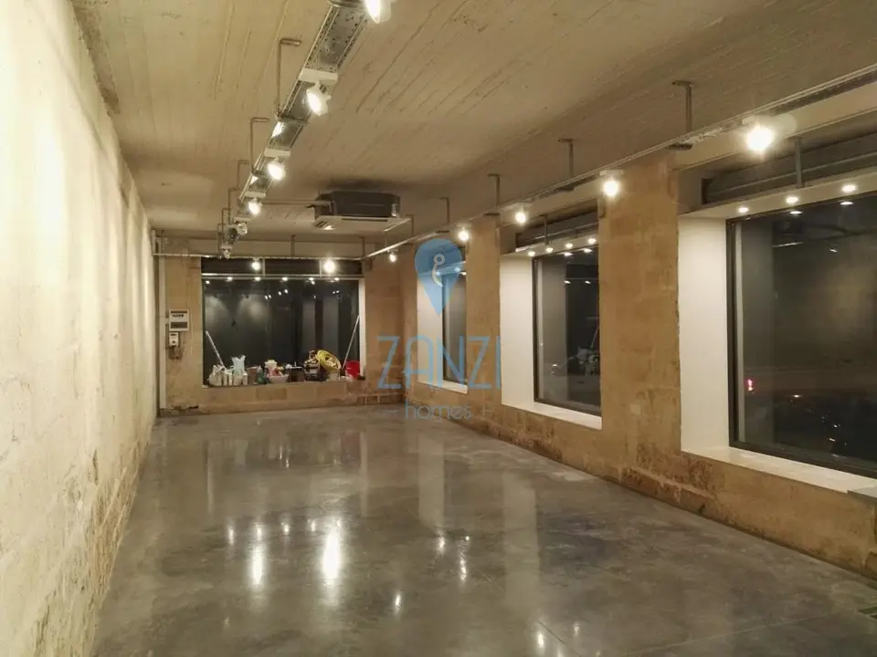 Retail / Shops / Clinic for sale in Birkirkara