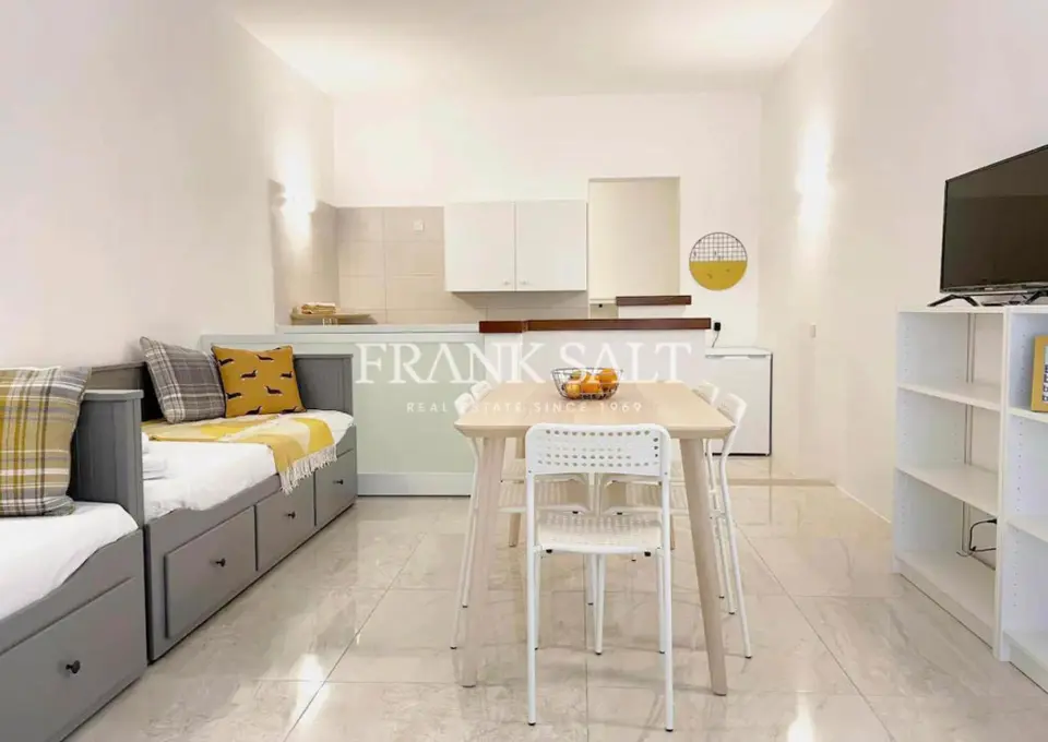Valletta, Furnished Duplex Maisonette