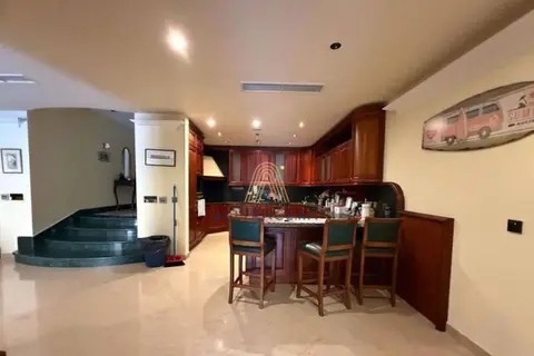 3 Bedroom Apartment To Rent in St Julian's