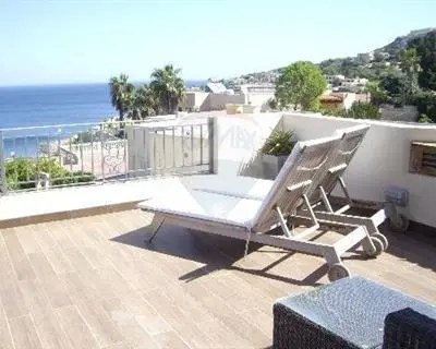 2 bedroom Penthouse to rent in Mellieha