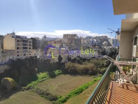 2 bedroom Penthouse to rent in St. Julians