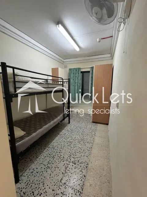8 bedroom Townhouse to rent in Lija