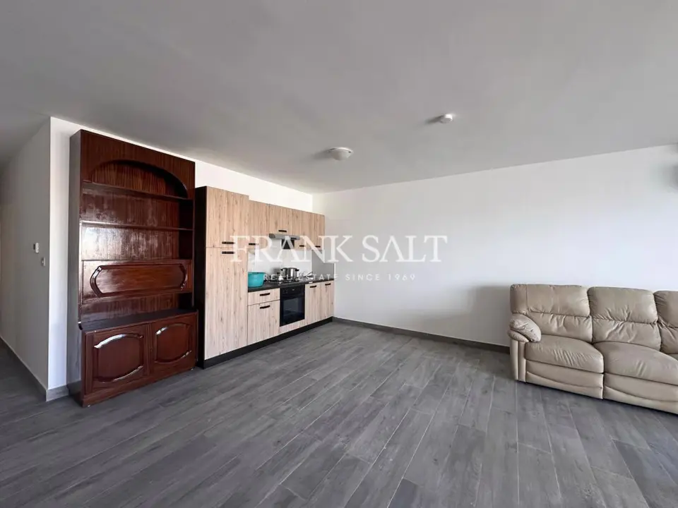 Msida, Furnished Apartment