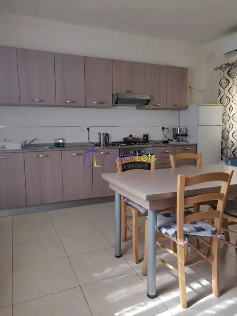 3 bedroom Maisonette to rent in Gudja