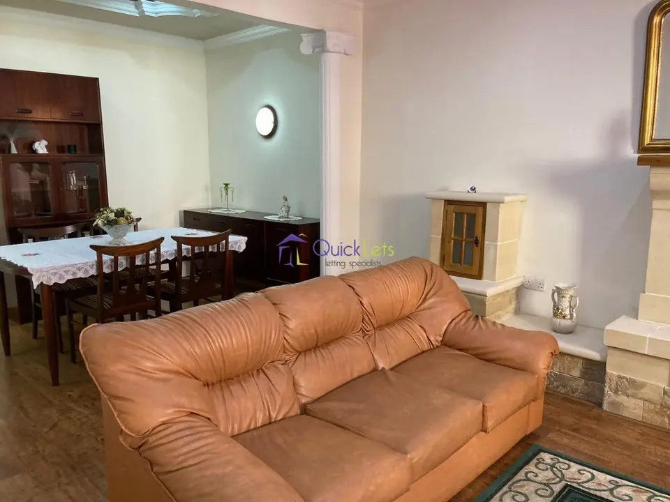 3 bedroom Maisonette to rent in San Gwann
