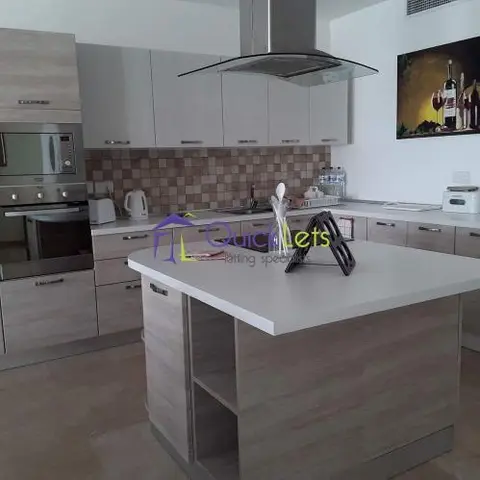 3 bedroom Apartment to rent in Gozo - Ghajnsielem