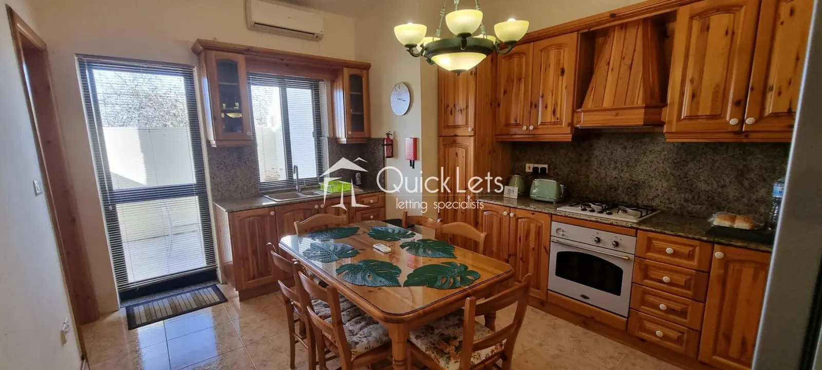 2 bedroom Townhouse to rent in Marsaskala
