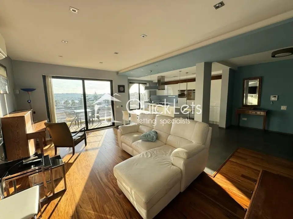 3 bedroom Apartment to rent in Marsaskala