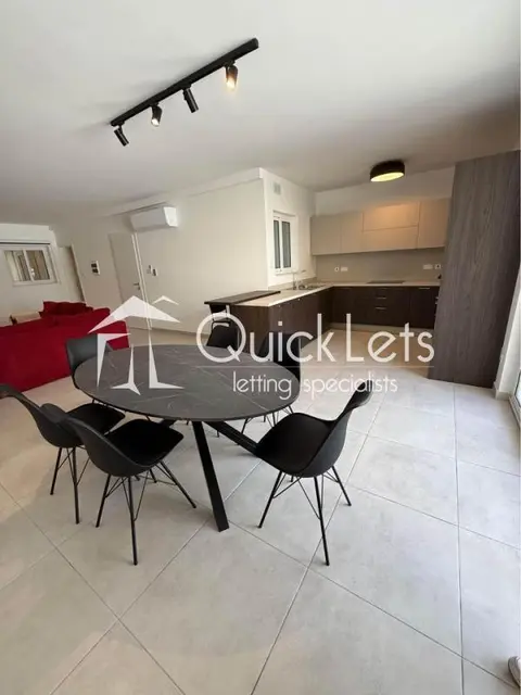 3 bedroom Apartment to rent in Zebbug
