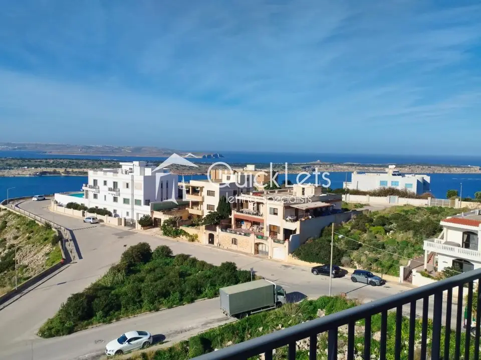 2 bedroom Penthouse to rent in Mellieha
