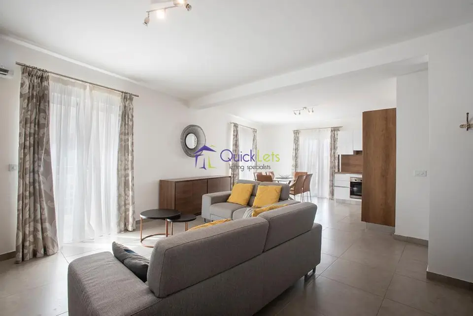 2 bedroom Apartment to rent in Sliema