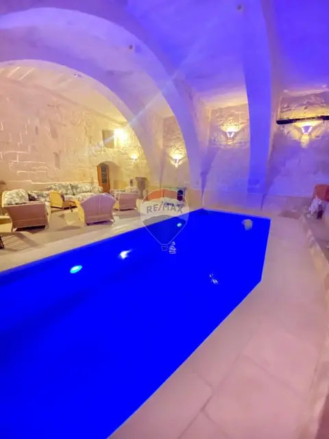 5 bedroom House of Character for sale in Qormi