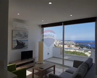 2 bedroom Penthouse to rent in Mellieha