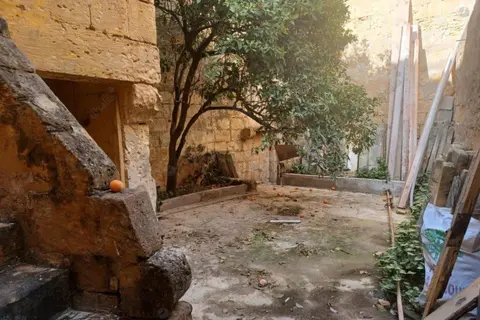 4 Bedroom House of Character For Sale in Zebbug