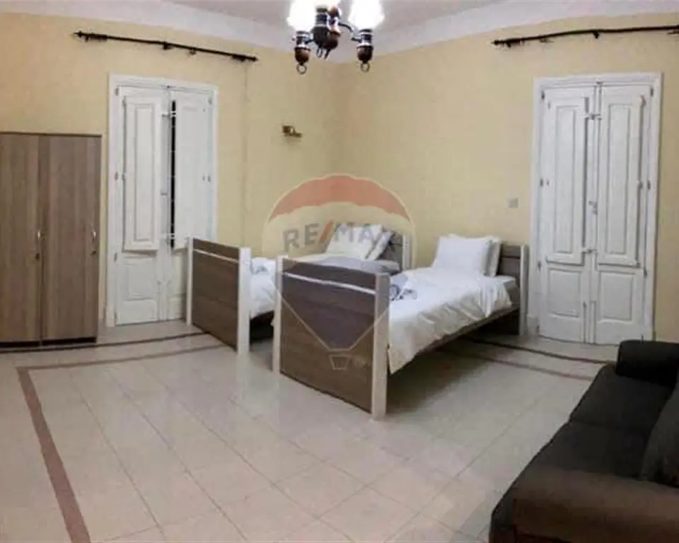 6 bedroom Villa Detached to rent in San Gwann