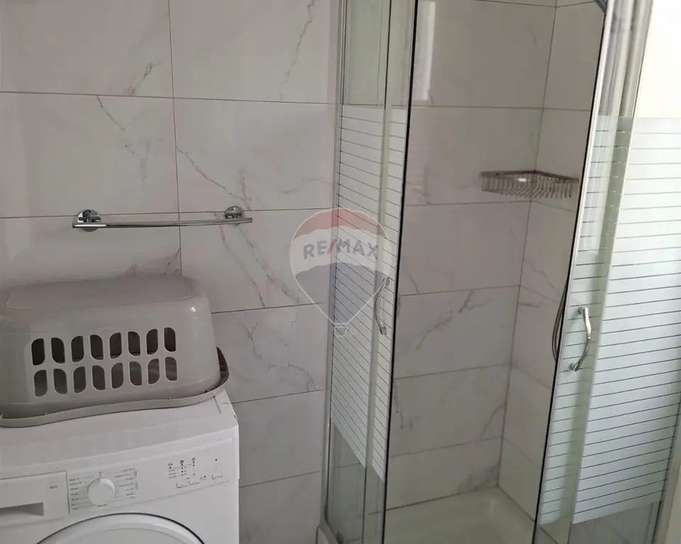 1 bedroom Penthouse to rent in Hamrun
