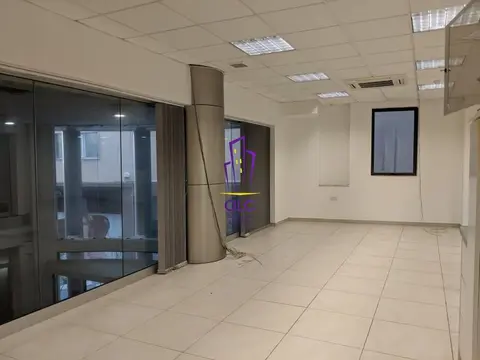 Office to rent in Sliema