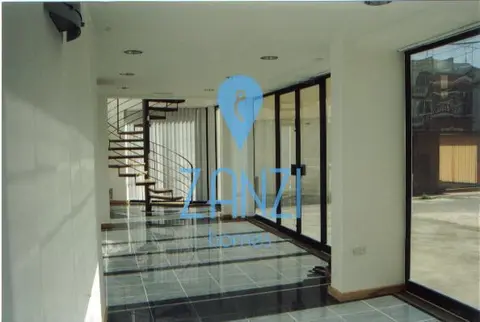 Retail / Shops / Clinic for sale in Attard