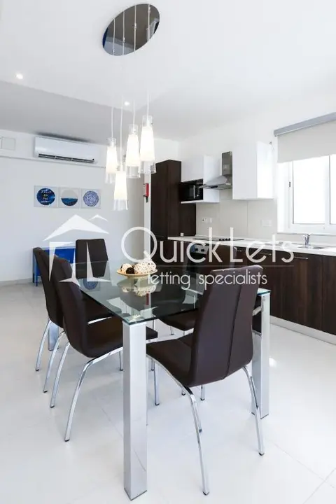 3 bedroom Penthouse to rent in Bugibba